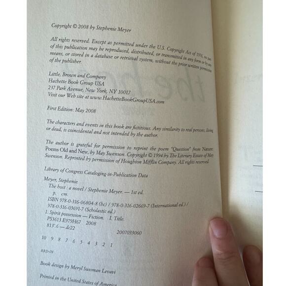 The Host – Stephenie Meyer (Hardcover) - Picture 2 of 4